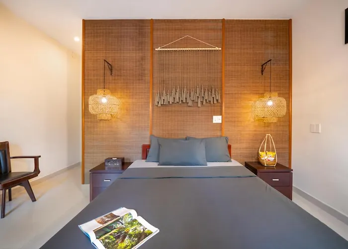 Rustic Hotel Da Nang