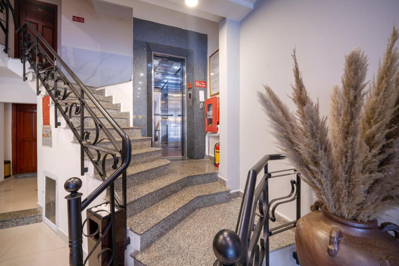 Hotel Rustic Da Nang